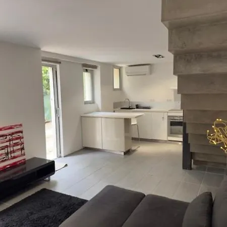 Exclusive - C1 * Saint-Tropez